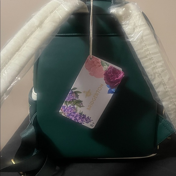 Loungefly Bridgerton Embroidered Green Bag/Backpack NWT - Picture 5 of 7
